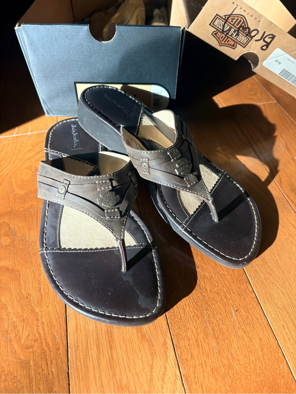Harley-Davidson Women’s Brown Leather Thong Sandals